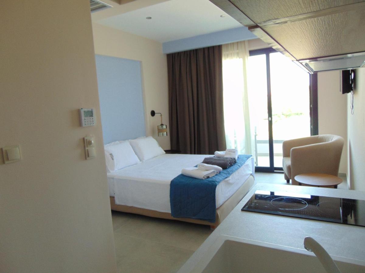 Domus Hospitality Aparthotel Vourvourou Ngoại thất bức ảnh